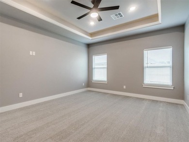 Welcome to Cedar Lane in South Norman, where thoughtful design - photo 32