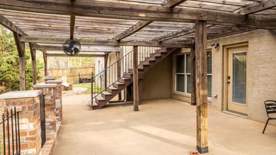 Fabulous corner-lot custom home with incredible space and - photo 41