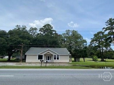 Commercial/Office space with unlimited potential! Over 2,000 sq - photo 1