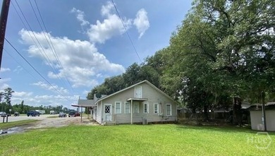 Commercial/Office space with unlimited potential! Over 2,000 sq - photo 3