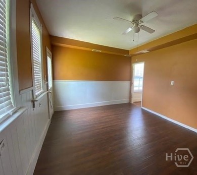 Commercial/Office space with unlimited potential! Over 2,000 sq - photo 9