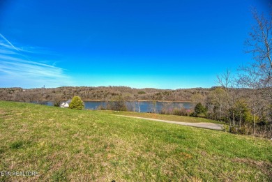 Lake Lot For Sale in Loudon, Tennessee