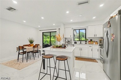Just What you have been waiting for, a 4-bedroom waterfront home - photo 11