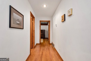 Your Lake Hartwell getaway starts here, featuring a private - photo 16