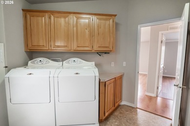 Beautiful 1994 2bed/2bath manufactured home in the very - photo 31