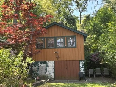 Welcome to this 2-bedroom, 1-bath ranch-style home located on a - photo 1