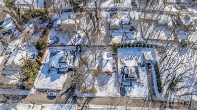 Welcome to this 2-bedroom, 1-bath ranch-style home located on a - photo 8
