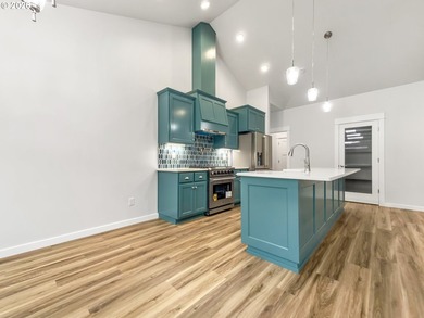 Welcome to a beautifully designed newly constructed home in - photo 10