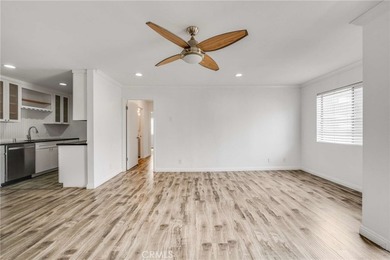 Welcome to 3565 Linden ave where a fully updated 2-bedroom and - photo 6
