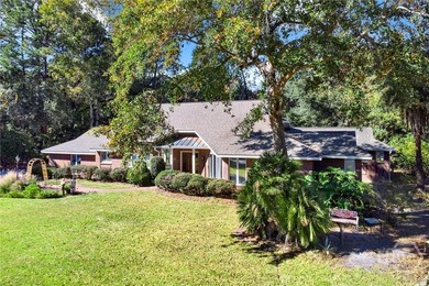 Welcome to 217 Wiley Bottom Road, an exceptional single-story - photo 4