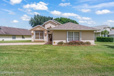 Lake Home ActiveUnderContr in Melbourne, Florida
