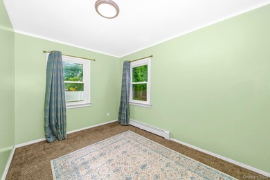 Welcome to this beautiful expanded cape located in Islip. This - photo 11
