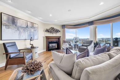 Experience luxury waterfront living with breathtaking panoramic - photo 12