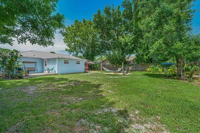 SHORT SALE BACK ON THE MARKET! Nestled in a quiet and desirable - photo 17