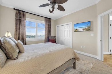 Experience luxury waterfront living with breathtaking panoramic - photo 34