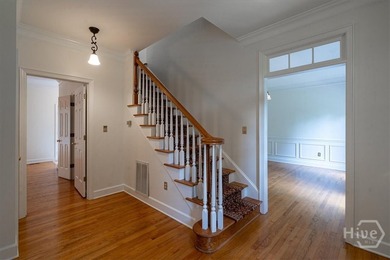 Beautiful Brick home settled on over 2 acres in popular Oconee - photo 4