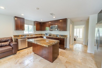 INCREDIBLE HOME. Avondale Golf Club is a very special - photo 50