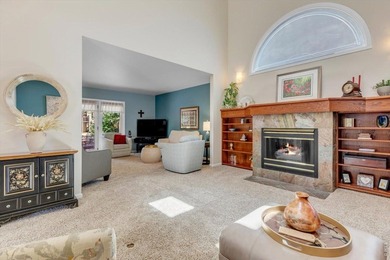 Nestled on a quiet Boulder cul-de-sac, this beautifully - photo 3