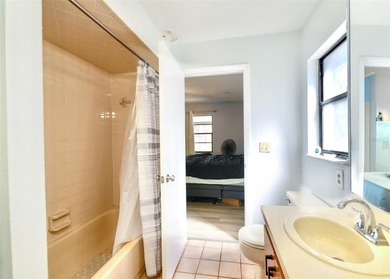Under contract-accepting backup offers. Welcome home to this - photo 12