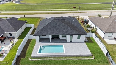 *PRICE TO SALE*... SW Cape Coral Waterfront Pool Home - SELLER - photo 29