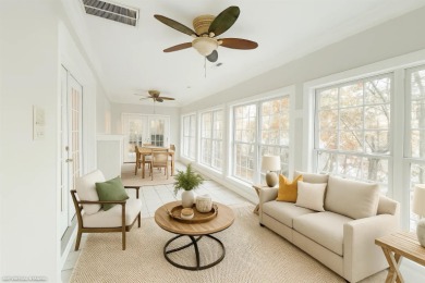 Welcome to your dream retreat on beautiful Smith Lake! This - photo 29