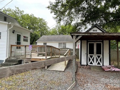 Charming, corner lot home with back deck and fenced back yard - photo 30