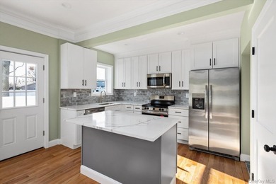 This completely remodeled home comes complete with modern - photo 11