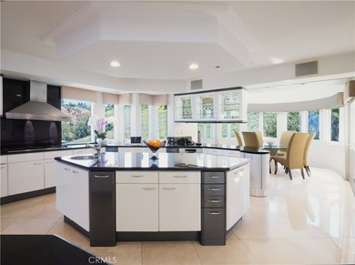 Welcome to an exceptional modern masterpiece in Palos Verdes - photo 13