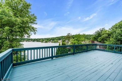 Custom lakefront chalet offering deep-water frontage, an - photo 40