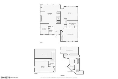 Custom lakefront chalet offering deep-water frontage, an - photo 45