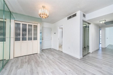 Prime opportunity in desirable Sunny Isles! This 2-bedroom, 1