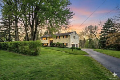 Lake DeForest Home For Sale in Valley Cottage New York