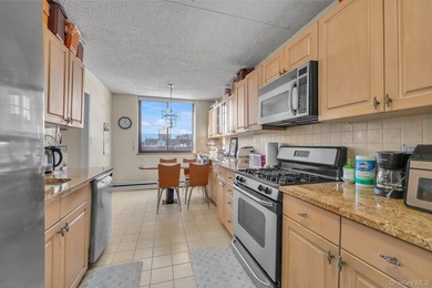 Welcome to Wisteria Plaza Condominium conveniently located near - photo 8