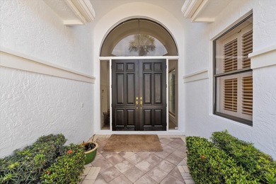 Modern residence in the most perfect setting offering iconic - photo 4
