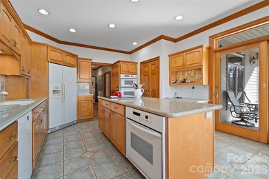 An extraordinary opportunity to own a premier mountain retreat - photo 16