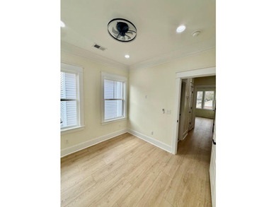 CUSTOM NEW CONSTRUCTION on an up and coming area with many new - photo 23