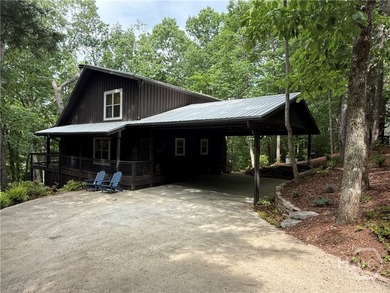 If a quality mountain home, at a reasonable price, is what - photo 1