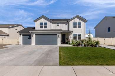 Lake Home For Sale in Caldwell, Idaho