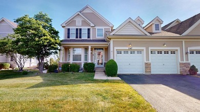 (private lake, pond, creek) Townhome/Townhouse Active Under Contract in Yorkville Illinois