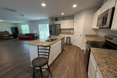 COME AND CHECK THIS HOUSE OUT! SELLER SAYS SELL QUICK! This home - photo 4