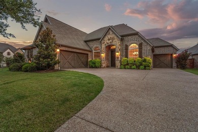 Lake Grapevine Home Active Under Contract in Trophy Club Texas