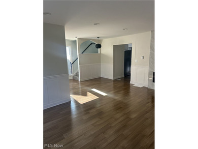 Like no other!!! This *Custom* Stunning brick Cape Cod 3 bedroom - photo 14