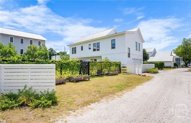 Don't miss this incredible home! This unique property was born - photo 8