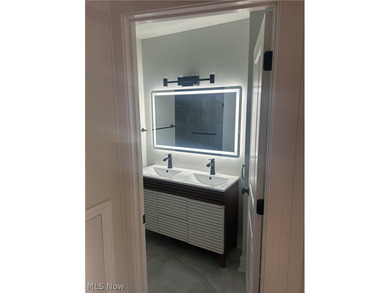 Like no other!!! This *Custom* Stunning brick Cape Cod 3 bedroom - photo 22