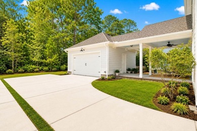 Front porch sittin' and sweet tea sippin' await in this charming - photo 40