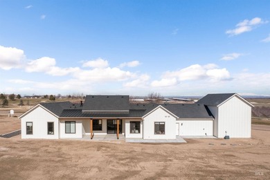 Enjoy the quiet, peaceful surroundings of this premier golf - photo 46