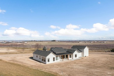 Enjoy the quiet, peaceful surroundings of this premier golf - photo 47