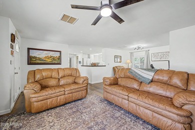 Pride of ownership shines with this beautifully renovated home! - photo 4