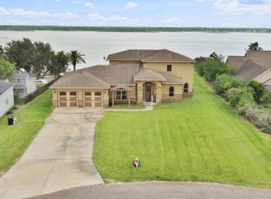Lake Home For Sale in Sandia, Texas