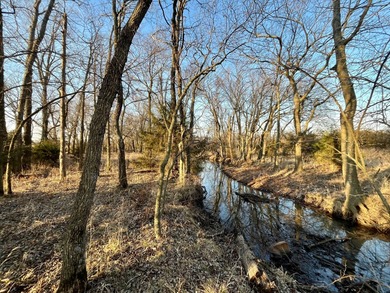 (private lake, pond, creek) Acreage For Sale in Erie Kansas